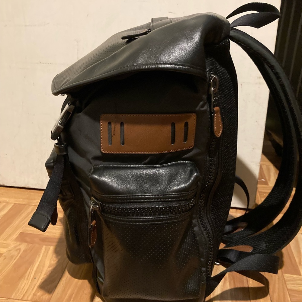 Coach laptop backpack - Picture 3 of 6